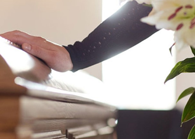 Image Le choix du cercueil : un élément clé des obsèques traditionnelles