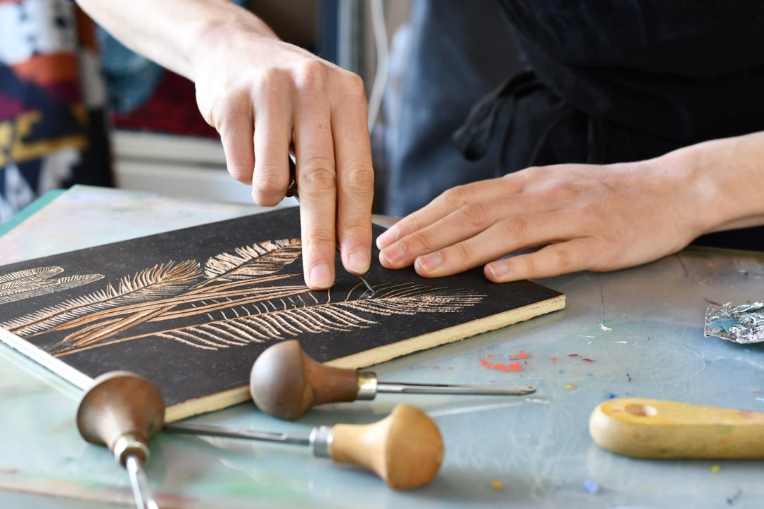 Comment devient t'on Artisan créateur de plaques funéraires : l'histoire de Michel