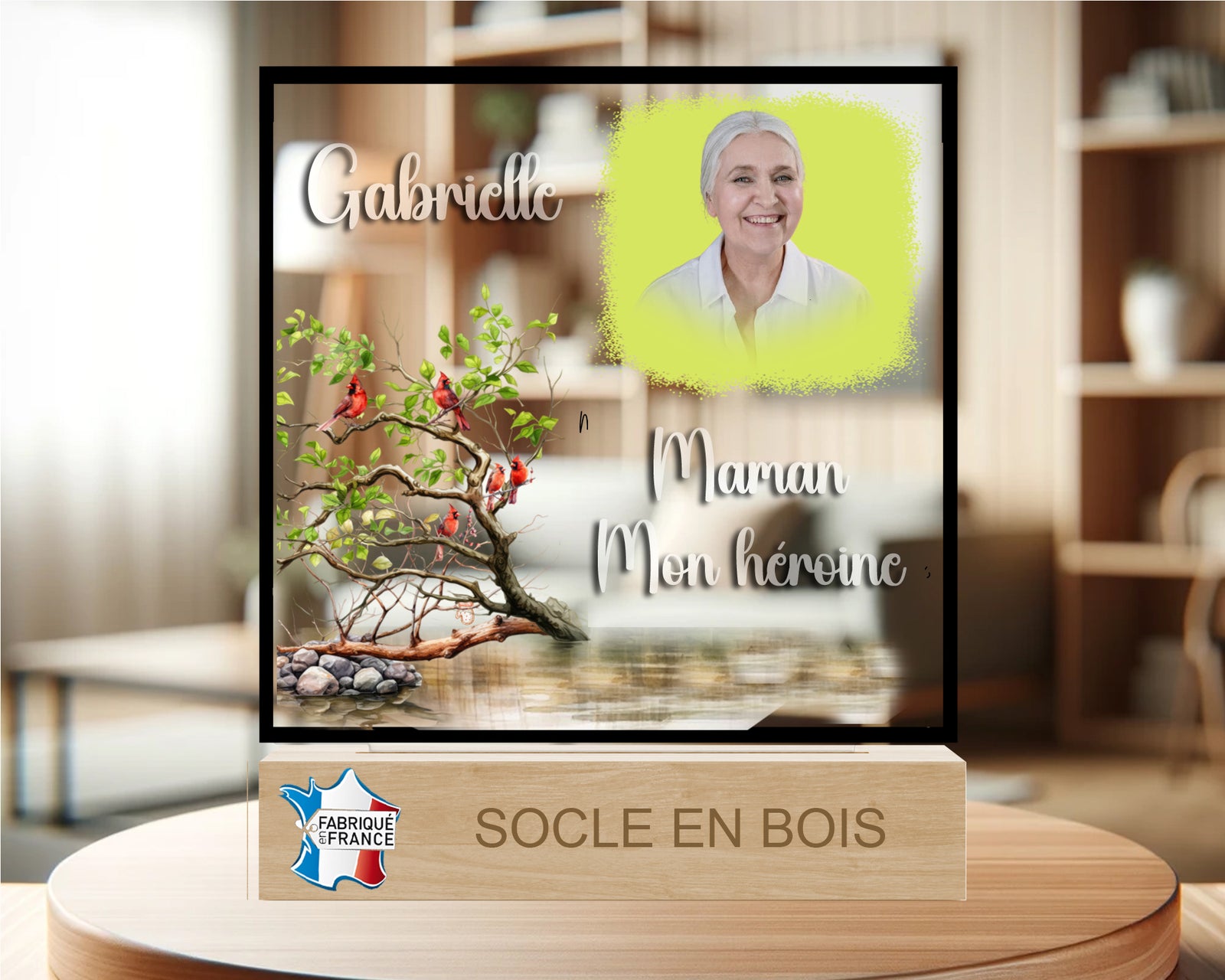 Plaque Hommage en Verre Acrylique – Maman, Mon Héroïne' avec Socle en Bois