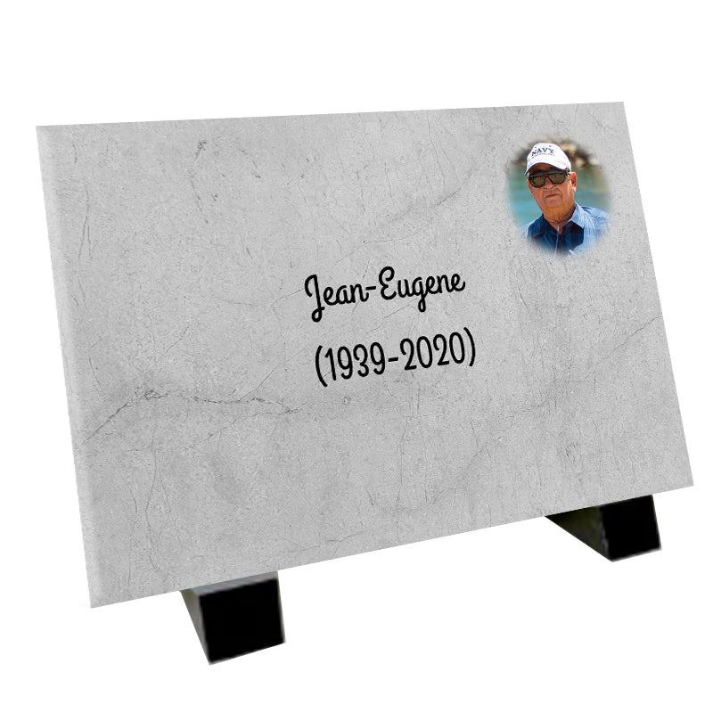 plaque funeraire en pierre